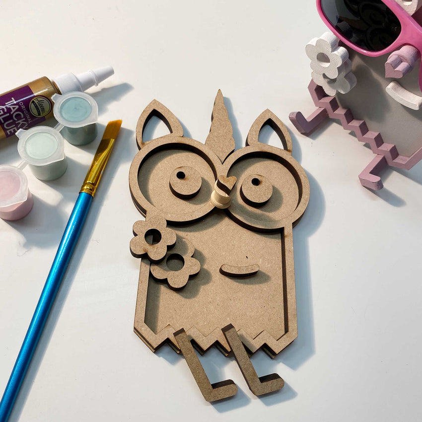Unicorn 3D Glasses Holder ~ Paint Kit