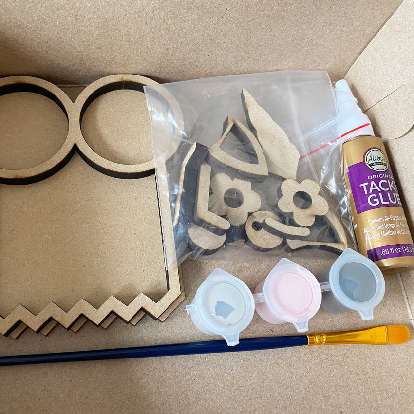 Unicorn 3D Glasses Holder ~ Paint Kit