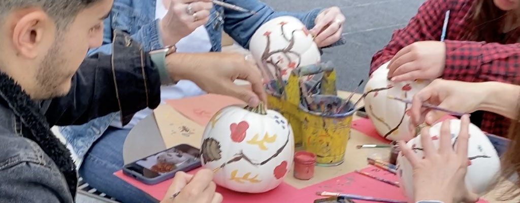 Time-Saving Hacks for Organizing Creative Events for Adults or Kids