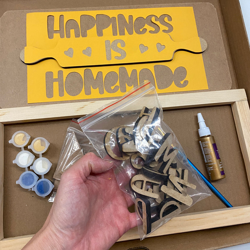 3D Sign Kit - Happiness is Homemade - 16" x 8"