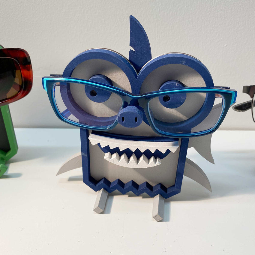 Shark 3D Glasses Holder ~ Paint Kit