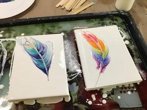 Workshop - Feather Pour Painting